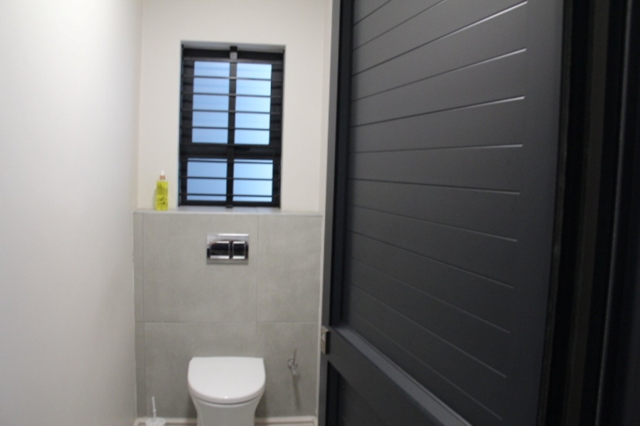 To Let Commercial Property for Rent in George South Western Cape